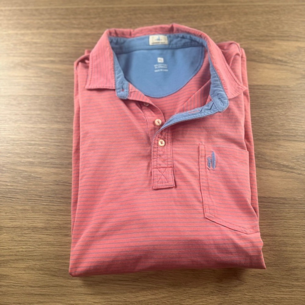 Johnnie-O Hangin Out Mens XL Polo Coral Pink Blue Striped WhiteMarsh Valley CC